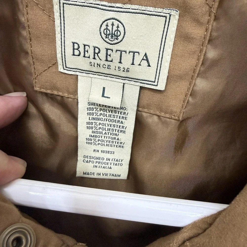 Beretta quilted zip & button up light field jacket Mens Large w/ loose stitching